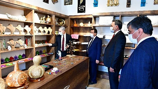 Rektörü Kızılay,  Yeşilyurt Belediyesinin Kültür Yatırımlarını İnceledi