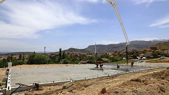 Battalgazi'deki Gençlik Yatırımları Sürüyor