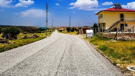 Dedeköy Mahallesinde Asfalt Çalışmaları Devam Ediyor