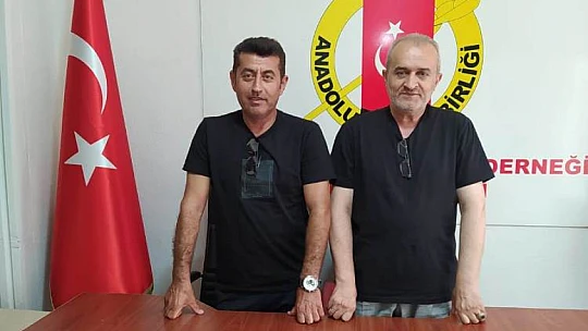 Sanatçı İlhan İlbey'den Anadolu Basın Birliği'ne Ziyaret