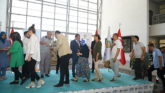 Büyükşehir Belediyesinden Örnek Olacak, Bayramlaşma Programı