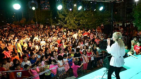 İnönü Mahallesinde Düzenlenen 'Yeşilyurt Çocuk Şenliği' Büyük İlgi Gördü