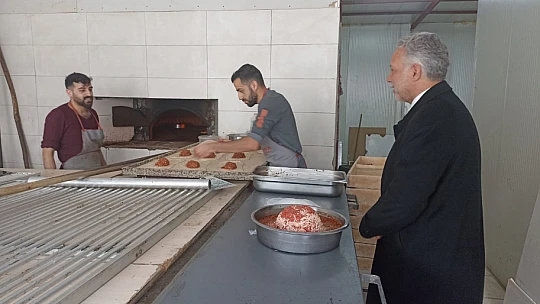 Yeşilyurt Belediye Başkan Adayı Sedat Alataş Esnaf Gezilerine Devam Ediyor