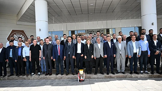 Malatya Yeşilyurtspor'da Kulüp Başkanı Adnan Çoban Güven Tazeledi