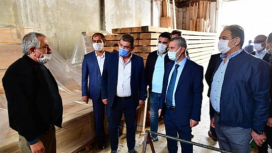 Başkan Çınar, Esnaflarla 'İstişare Ve Değerlendirme' Toplantısı