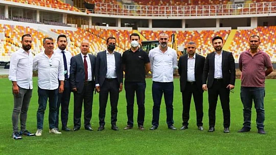 Yeni Malatya Stadyumu'nun Çim Zemin Değişiyor
