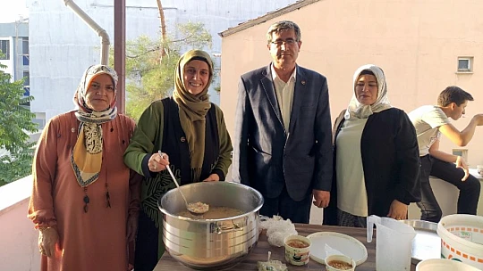 Büyük Birlik Partisi'nden Aşure İkramı