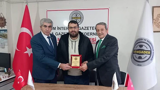 TİNGADER Başarılı Gazetecileri Ödüllendirdi