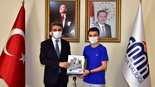 Vali Baruş, Çalışmayı ve Hayal Kurmayı Kesinlikle Bırakmayın