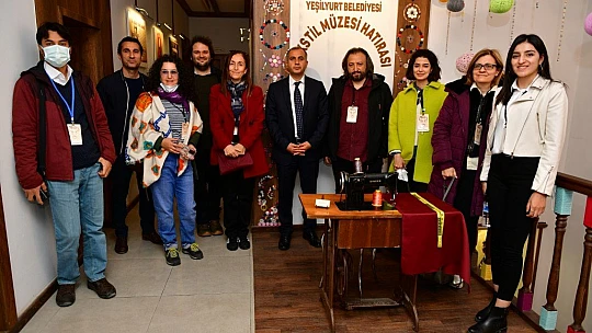 Konakları, Müzeleri Ve Kayısı Çekirdeği Kahvesini Çok Beğendik