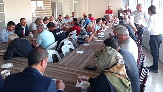 Büyük Birlik Partisi'nden Aşure İkramı