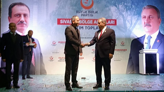 BBP Genel Başkanı Destici, Sivas'ta Aday Tanıtım Toplantısında Konuştu