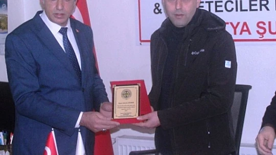 TİNGADER Başarılı Gazetecileri Ödüllendirdi