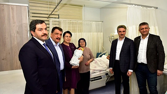 Vali Baruş'tan Yılın Son Günü Ziyaretleri