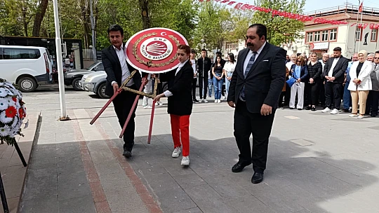 CHP Malatya 23 Nisan'ı kutladı