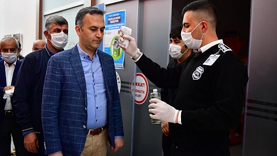 Yeşilyurt Belediye Meclisi Nisan Ayı Olağanüstü Toplantısını Yaptı