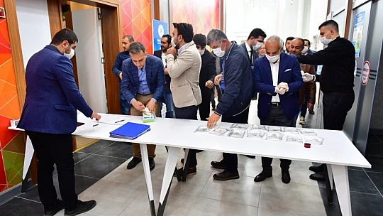 Yeşilyurt Belediye Meclisi Nisan Ayı Olağanüstü Toplantısını Yaptı