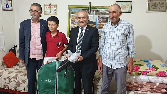 Başkan Dağ, Mehmet Durna'yı Unutmadı, Ödüllendirdi