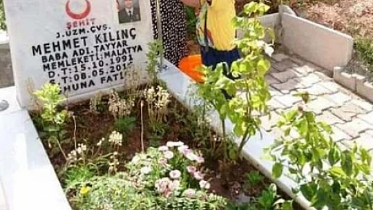 Başkan Gözükara, Babasının Evini Görmeye Geldi