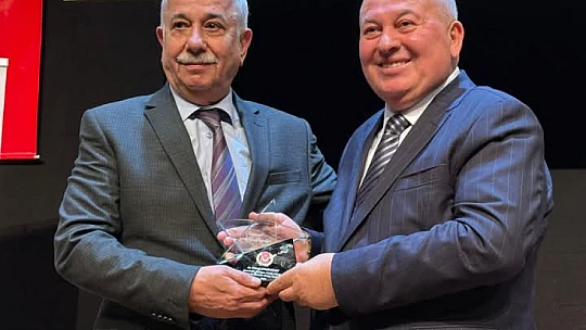 Gazetecilik Gaziantep'te masaya yatırıldı!