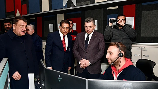 Vali Hulusi Şahin'den Yeni Yıl Ziyaretleri