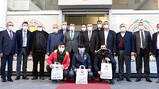 Başkan Gürkan,Hizmetlerimizde İstişareye Büyük Önem Veriyoruz