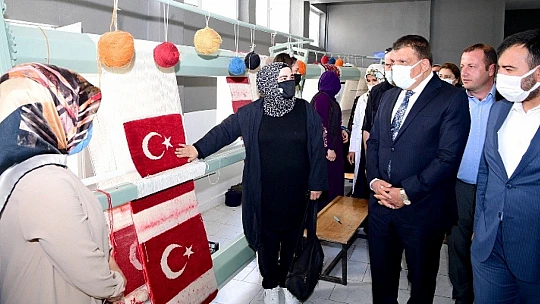 Başkan Gürkan'dan Girişimci Kadın Kooperatifine Ziyaret