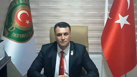 Gözükara, Kandile Türk Bayrağı Dikildi