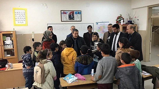 Fendoğlu Öğrencilerin Karne Sevincine Ortak Oldu
