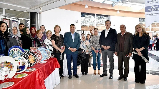 'Benim Adım Kadın'Resim Sergisi