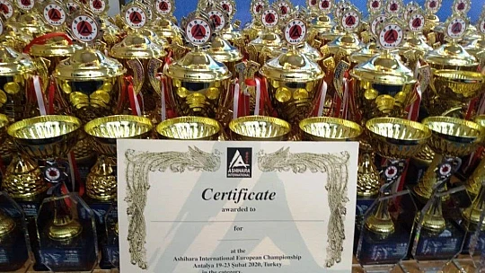 Özçınar, Öğrencilerimle Gurur Duyuyorum