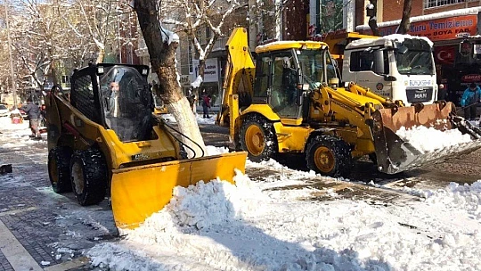 Büyükşehir 450 Mahalle Yolunu Ulaşıma Açtı