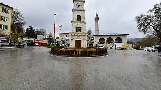 'Milletimize Hizmet Etmenin Aşkıyla Hiç Durmadan Çalışıyoruz'