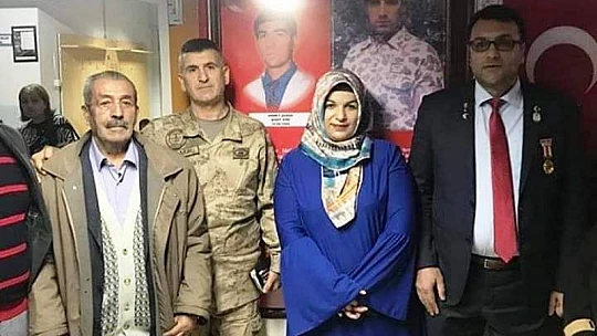 Okuduğu Okulun Adı Şehit Ahmet Şeker'in İsmi Verildi