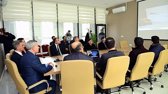 Vali Aydın Baruş, Yeşilyurt Belediyesinin Yatırım Alanlarını İnceledi