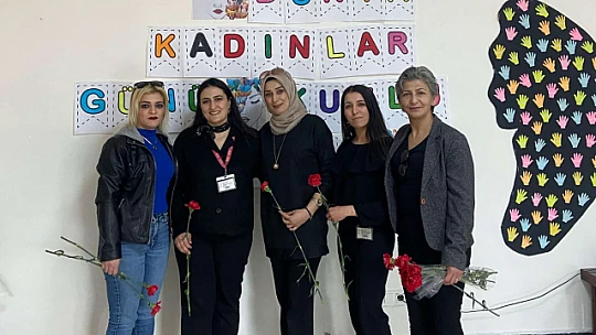 Umut Cemreleri Derneğinden 8 Mart Dünya Kadınlar Günü Kutlama Programı