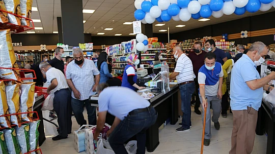 Esenlik Marketlerinde Dev İndirim