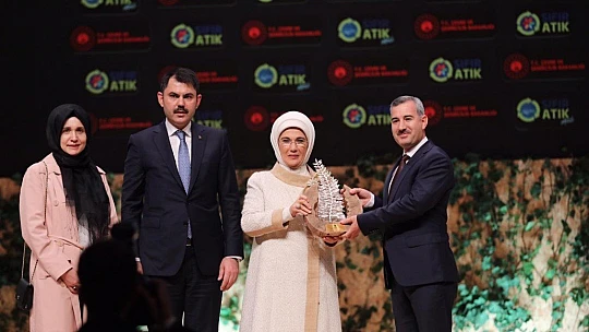 Çevre Ve Şehircilik Bakanlığı'ndan Yeşilyurt Belediyesi'ne Sıfır Atık Belgesi