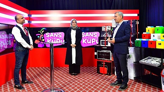 Anneler Günü Özel Yayınını Semra Çınar Sundu