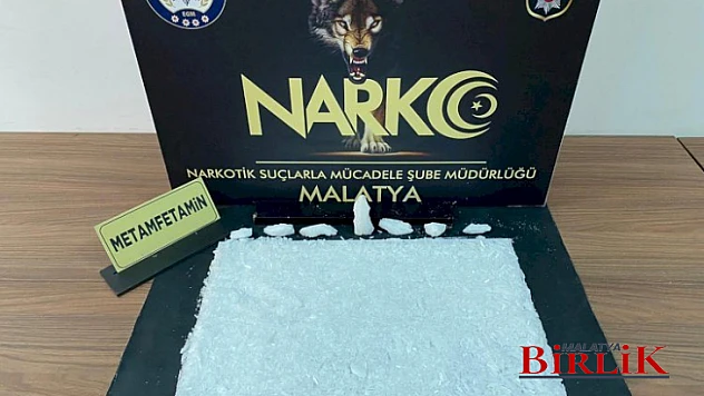 1 Kilo 20 Gram Metamfetamin Ele Geçirildi