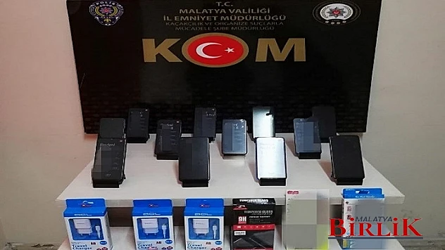 12 Adet Gümrük Kaçağı Cep Telefonu Yakalandı