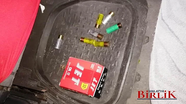 12 Kalibre 17 Adet Av Tüfeği Fişeği Yakalandı