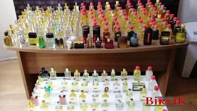 208 Adet Gümrük Kaçağı Parfüm Ele Geçirildi