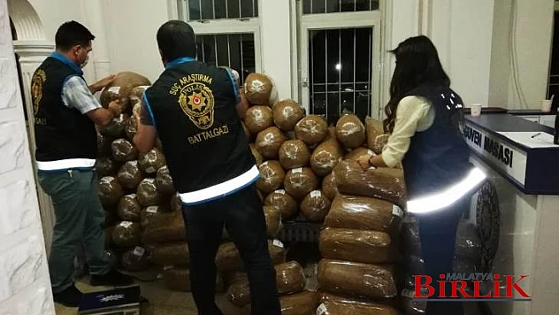 2100 Adet  Uyuşturucu Hap Yakalandı