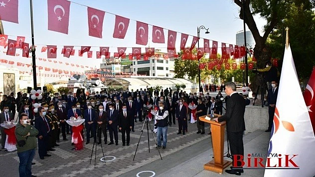 29 Ekim Cumhuriyet Bayramı Malatya'mıza ve Büyük Türk Milletine Kutlu Olsun