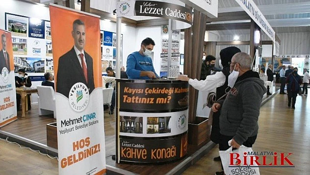 '44 Yıl Hatır' Kayısı Çekirdeği Kahvesi, 4.Malatya Tanıtım Günlerine Damga Vurdu 