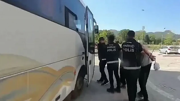 72 İlde Uyuşturucu Operasyonu: Bin 933 Şüpheli Yakalandı