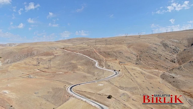 9 Mahalleyi Birbirine Bağlayan Grup Yolunda Çalışmalar Tamamlandı