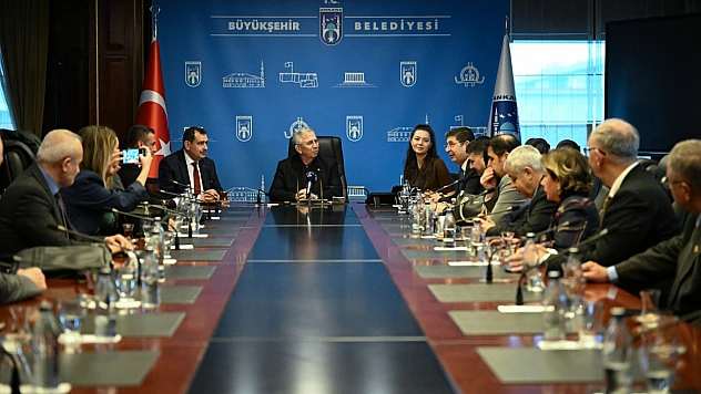 ABB Gazetecileri Mansur Yavaş ile Buluşturdu