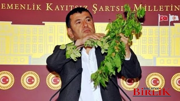 Ağbaba TMO Taban Fiyat İçin Kayısı Satışının Bitmesinimi Bekliyor